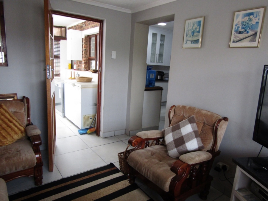 3 Bedroom Property for Sale in Hankey Eastern Cape